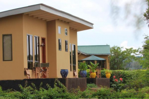Гостиница Tanzanice Farm Lodge  Karatu